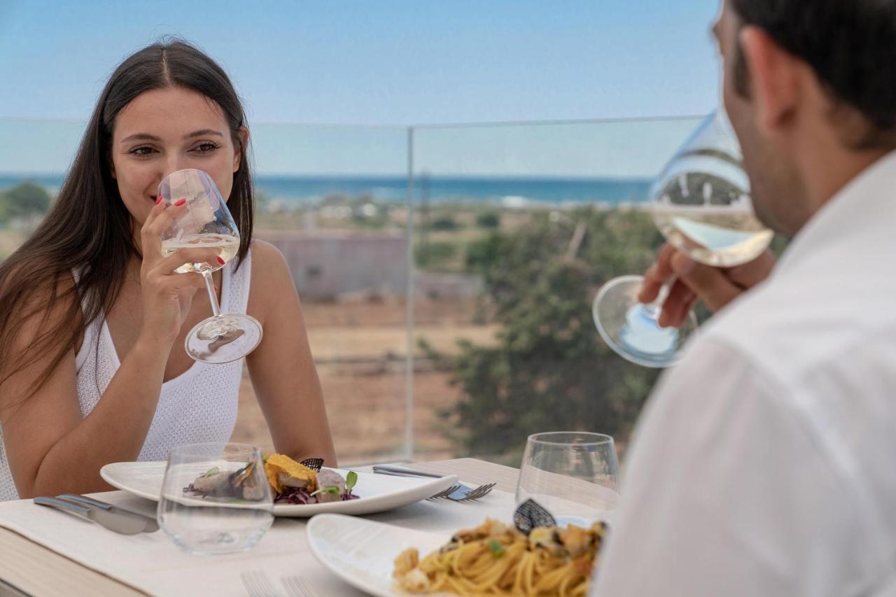 Perla Saracena Hotel&Restaurant by BarbarHouse Salve Bagian luar foto