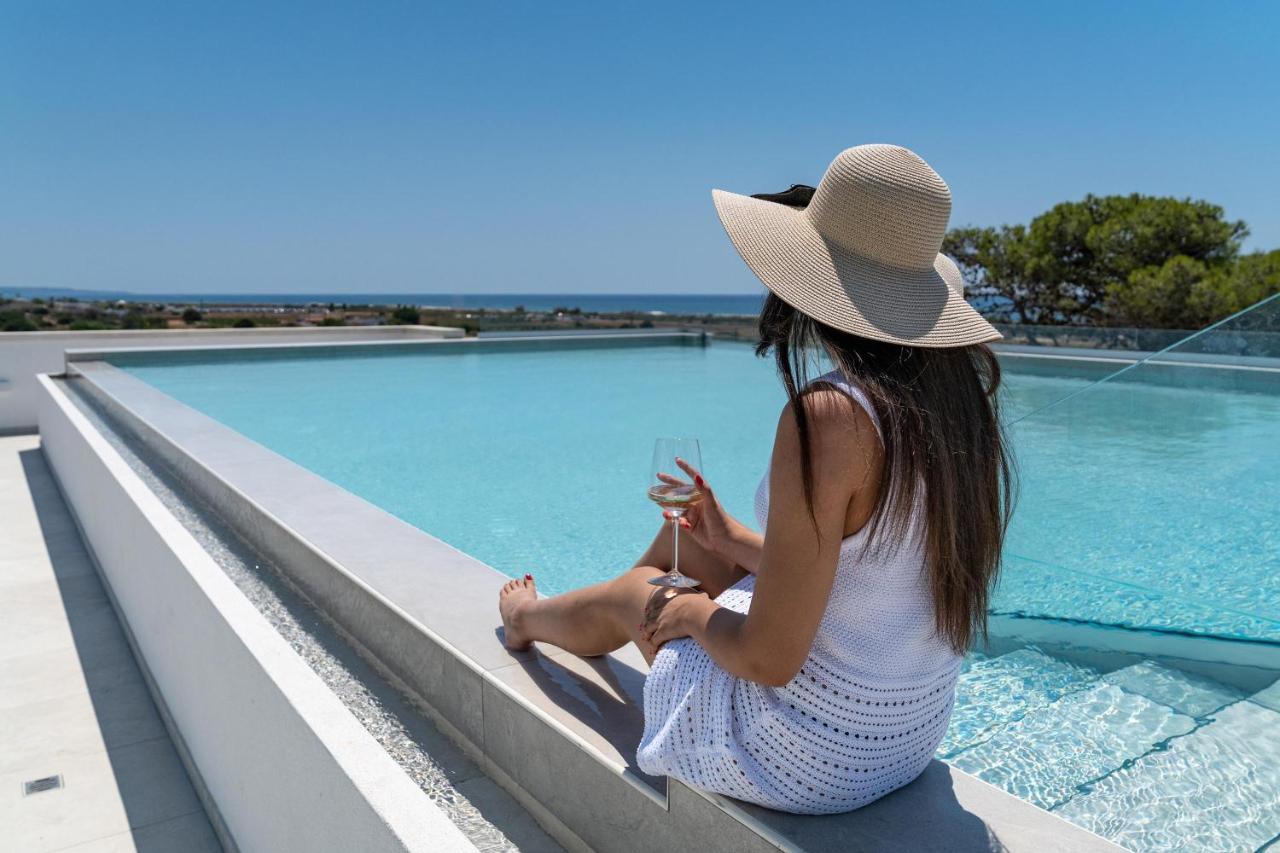 Perla Saracena Hotel&Restaurant by BarbarHouse Salve Bagian luar foto