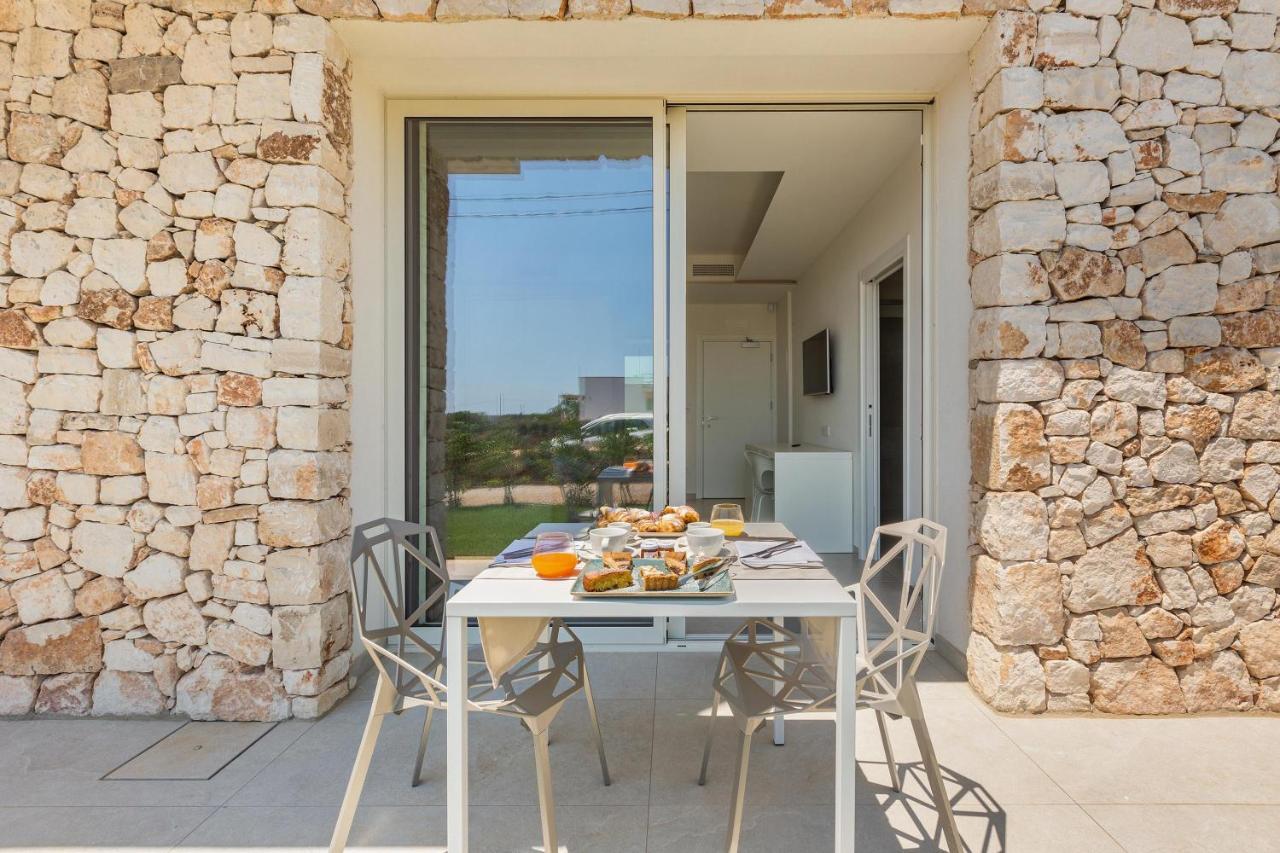 Perla Saracena Hotel&Restaurant by BarbarHouse Salve Bagian luar foto